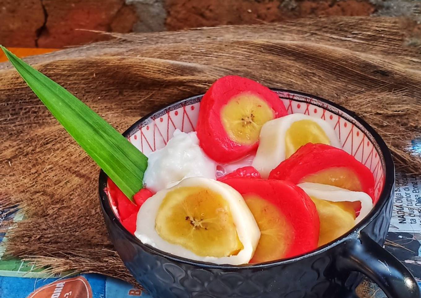 Es Pisang Merah Putih
