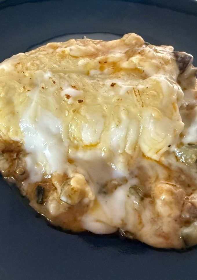 Una foto de Lasaña de pollo al curry y queso