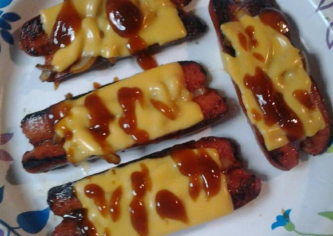 How to Make Speedy Cheesy caramelized onions on splitdogs