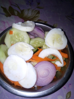 A picture of Salad.