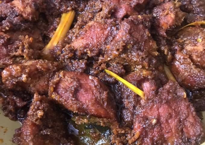 Rendang Sapi Pedas Bumbu Instan SASA