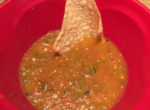 A picture of Tomatillo salsa.