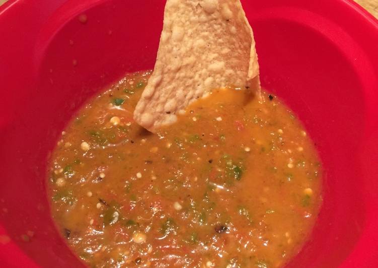 Recipe of Super Quick Tomatillo salsa