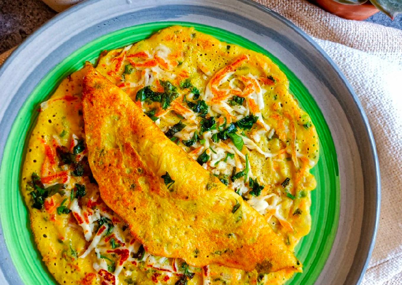 Mix Dal Paneer Chilla
