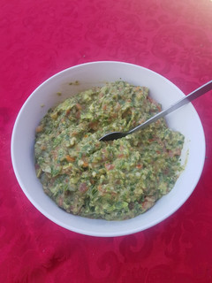 Una foto de Pebre con palta 🇨🇱🥣🇨🇱🥣🥣