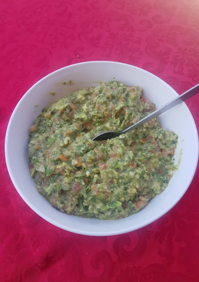 Una foto de Pebre con palta 🇨🇱🥣🇨🇱🥣🥣