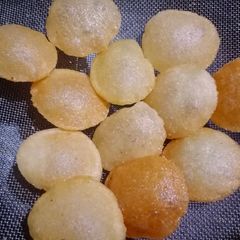 A picture of पाणीपुरी च्या पुरीज (pani puri puris recipe in marathi).