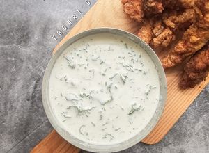 Gambar Yogurt Garlic Dip
