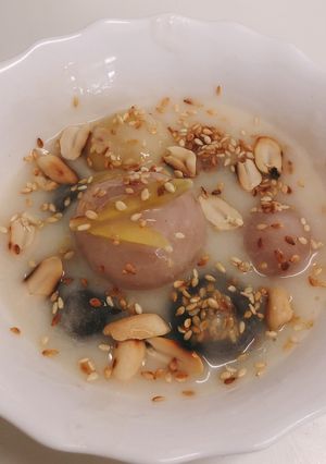 Hình của món Chè sắc màu (chè nóng).
