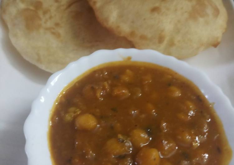 Step-by-Step Guide to Prepare Award-winning Cholle bhature