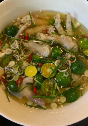 Hình của món Chân gà ngâm mắm quất sả ớt.