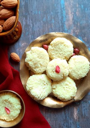 A picture of Milk peda.