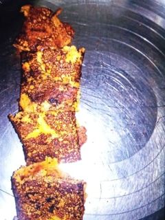 बेसन का चीला (besan ka cheela recipe in Hindi) रेसिपी मुख्य फोटो