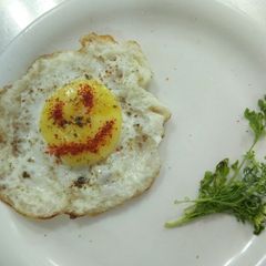 A picture of Sunny side up.