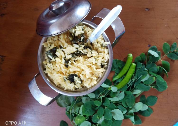 How to Prepare Any-night-of-the-week Drumstick leaves rice