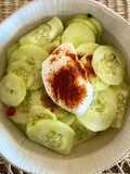 Salade de concombre aigre-douce