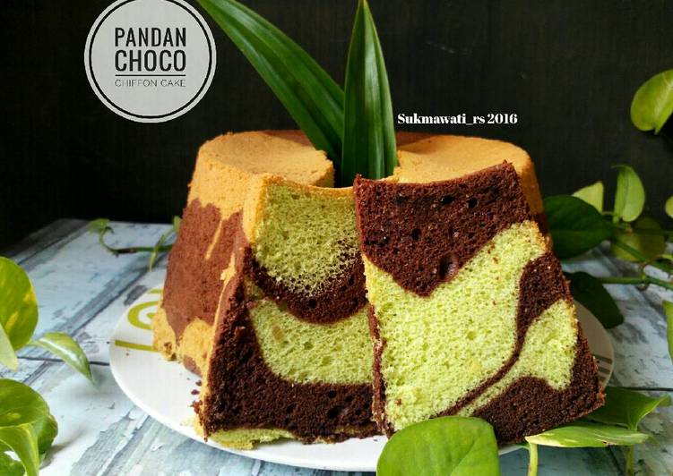 Resep Pandan Choco Chiffon Cake, Enak
