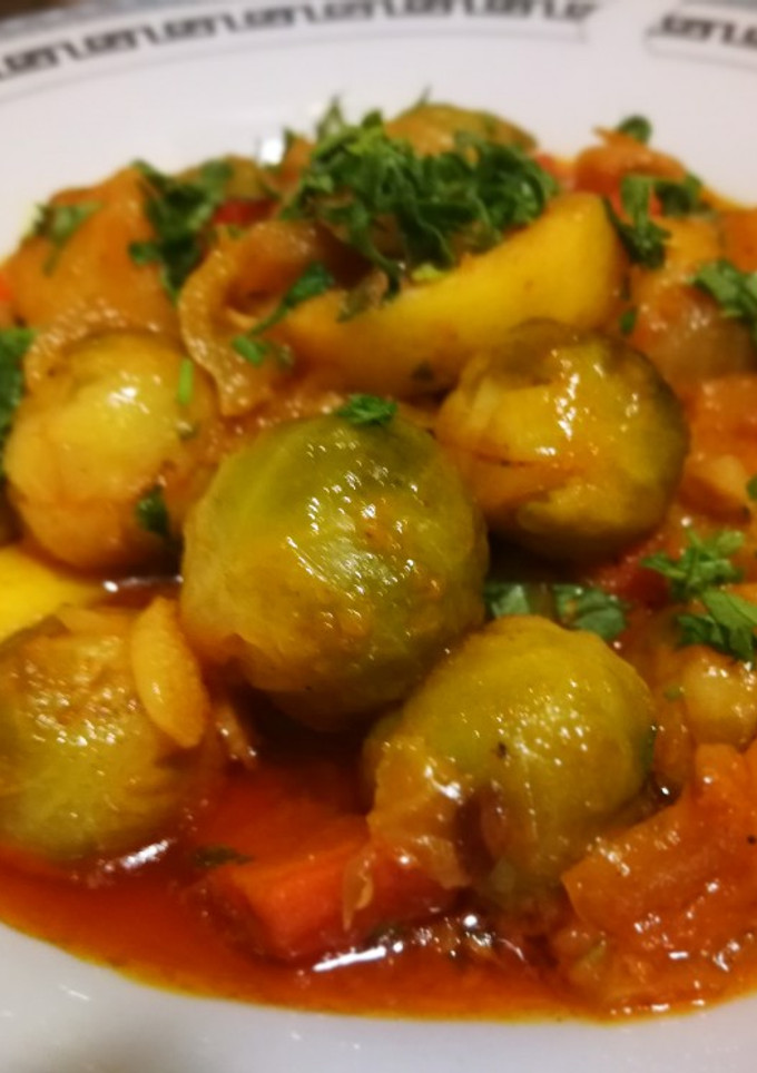 Una foto de Coles de Bruselas al curry