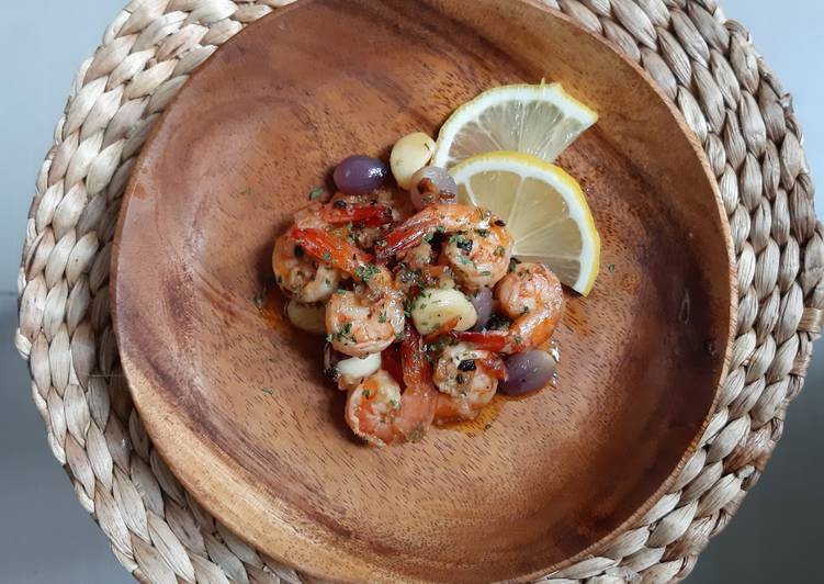 Caramelized Gurlic Butter Prawn/ Udang Bawang Mentega