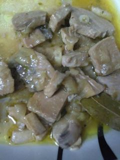 Una foto de Atún encebollado