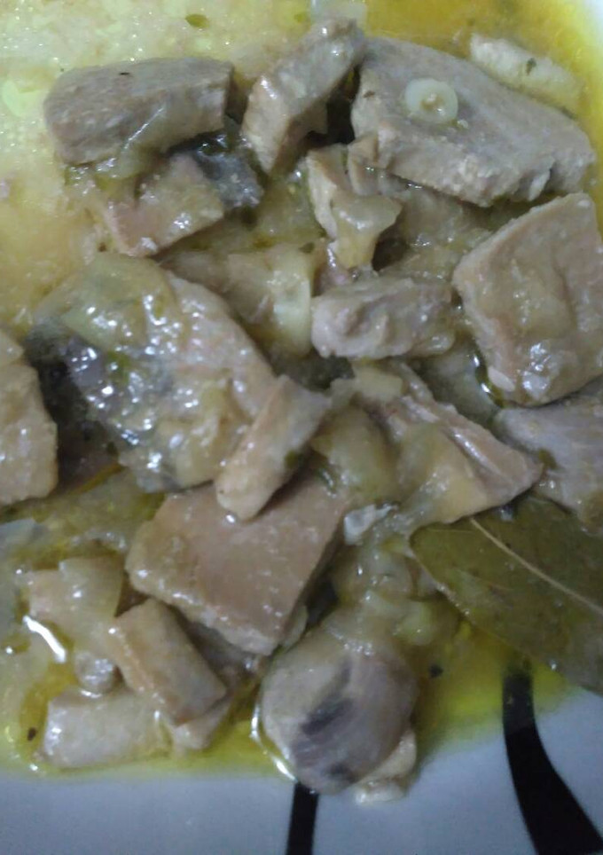 Una foto de Atún encebollado