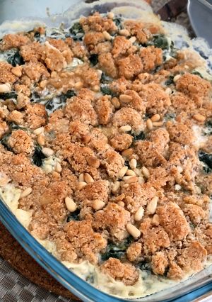 Kecskesajtos spenót crumble recept fotója