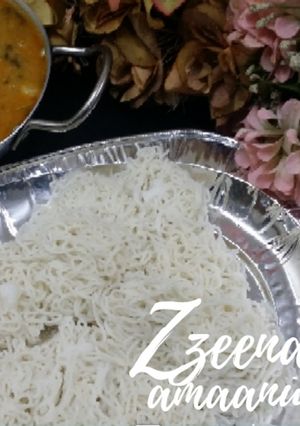 A picture of Idiyappams or Stringhoppers/Nool Puttu.