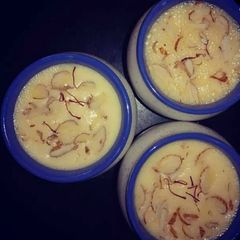 A picture of Matka kulfi.