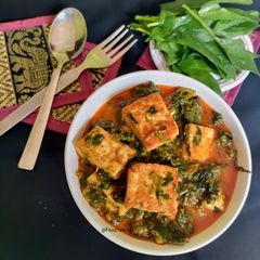 A picture of Kashmiri Palak Paneer.