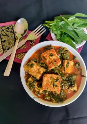 A picture of Kashmiri Palak Paneer.