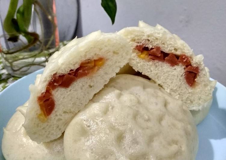 Bakpao Isi Sosis-Jagung
