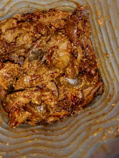 A picture of Aam ka achar.