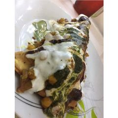 A picture of Samosa chat.