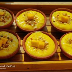 A picture of Gold sip or mango phirni.