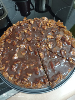 Una foto de Tarta de chocolate y galleta sin horno