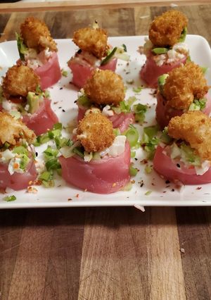 A picture of Vavo's Ahi Sliders.