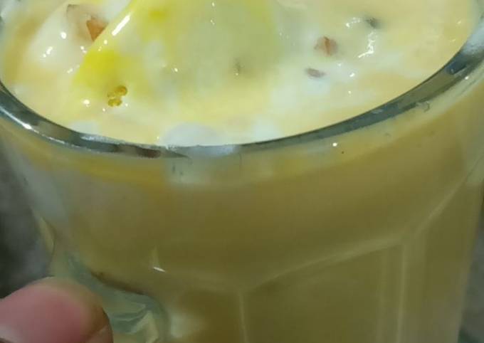 How to Make Thomas Keller Mango Smoothie