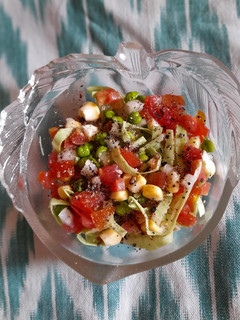 A picture of Seasonal Salad.