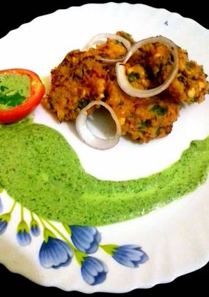 A picture of Chanadal fritters.