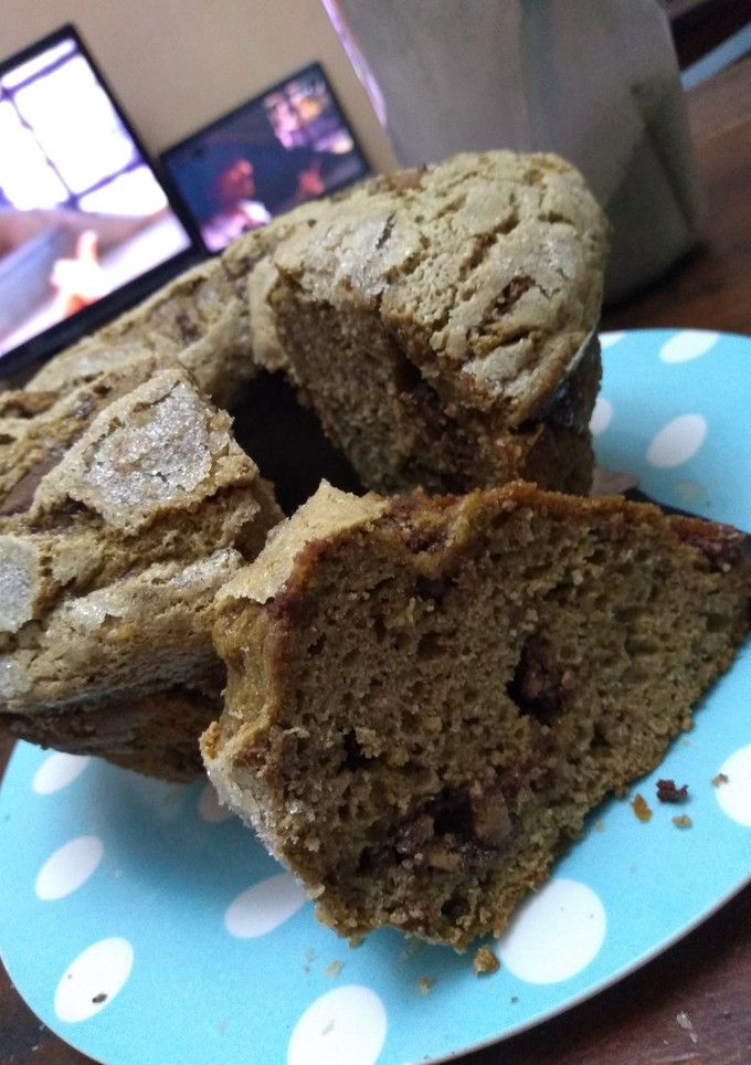 Una foto de Budín café, banana y trozos de chocolate sin tacc