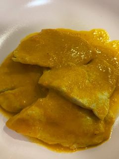 Una foto de Filetes de pollo en salsa