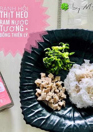 Hình của món Ăn dặm- bánh hỏi thịt heo ram nước tương bông thiên lý.