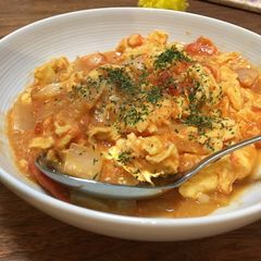 Tomato and egg stirfry 🍳 A picture of Tomato and egg stirfry 🍳.