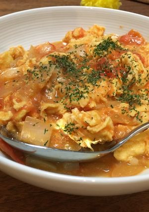 A picture of Tomato and egg stirfry 🍳.