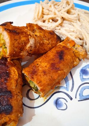 Una foto de Rollos de milanesa de cerdo con verduras