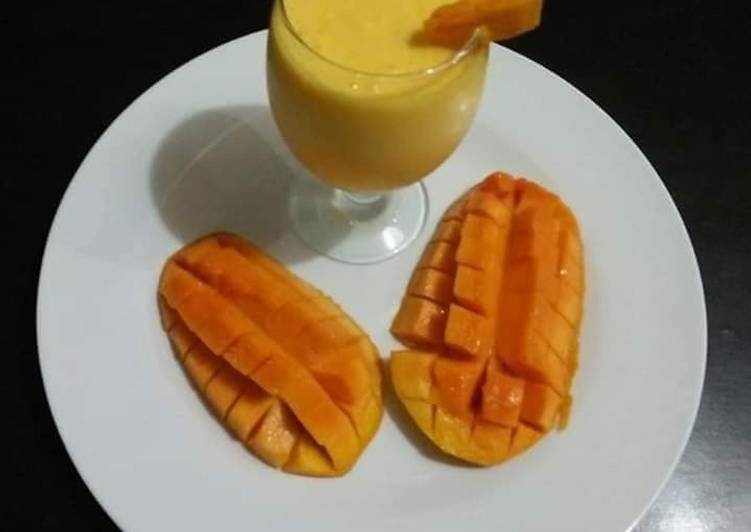 Recipe of Speedy Mango Lassi💛🌼