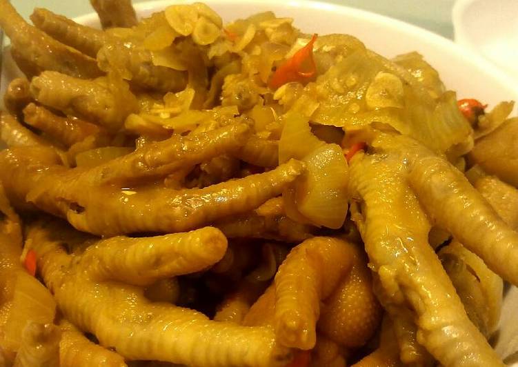 Oseng ceker ayam setan