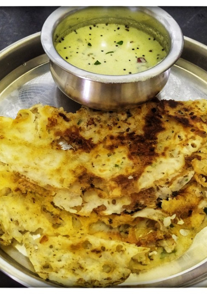 ஸ்பெஷல்(பட்டர்) ரவா ரோஸ்ட்,கெட்டி சட்னி/ rava roast recipe in ta செய்முறை முக்கிய புகைப்படம்