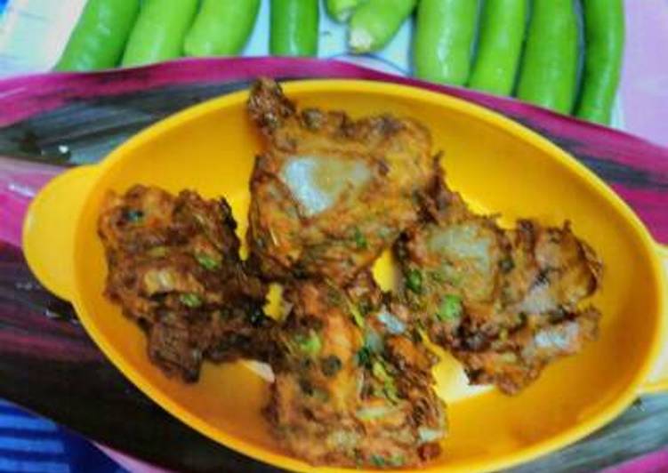 Steps to Make Homemade Jowar onion pakoda