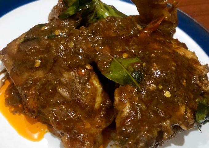 Bagaimana Menyiapkan Ayam Bumbu Rendang Indofood SIMPLE, Lezat Sekali